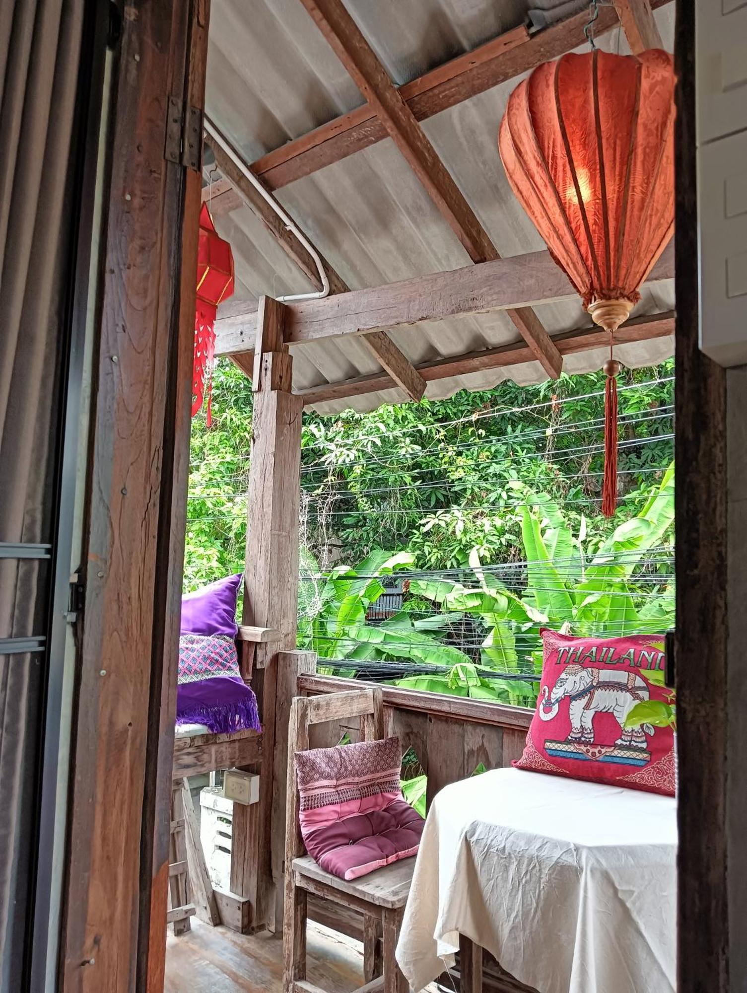 Huen Chiang Man Hostel (Adults Only) Chiang Mai Ngoại thất bức ảnh