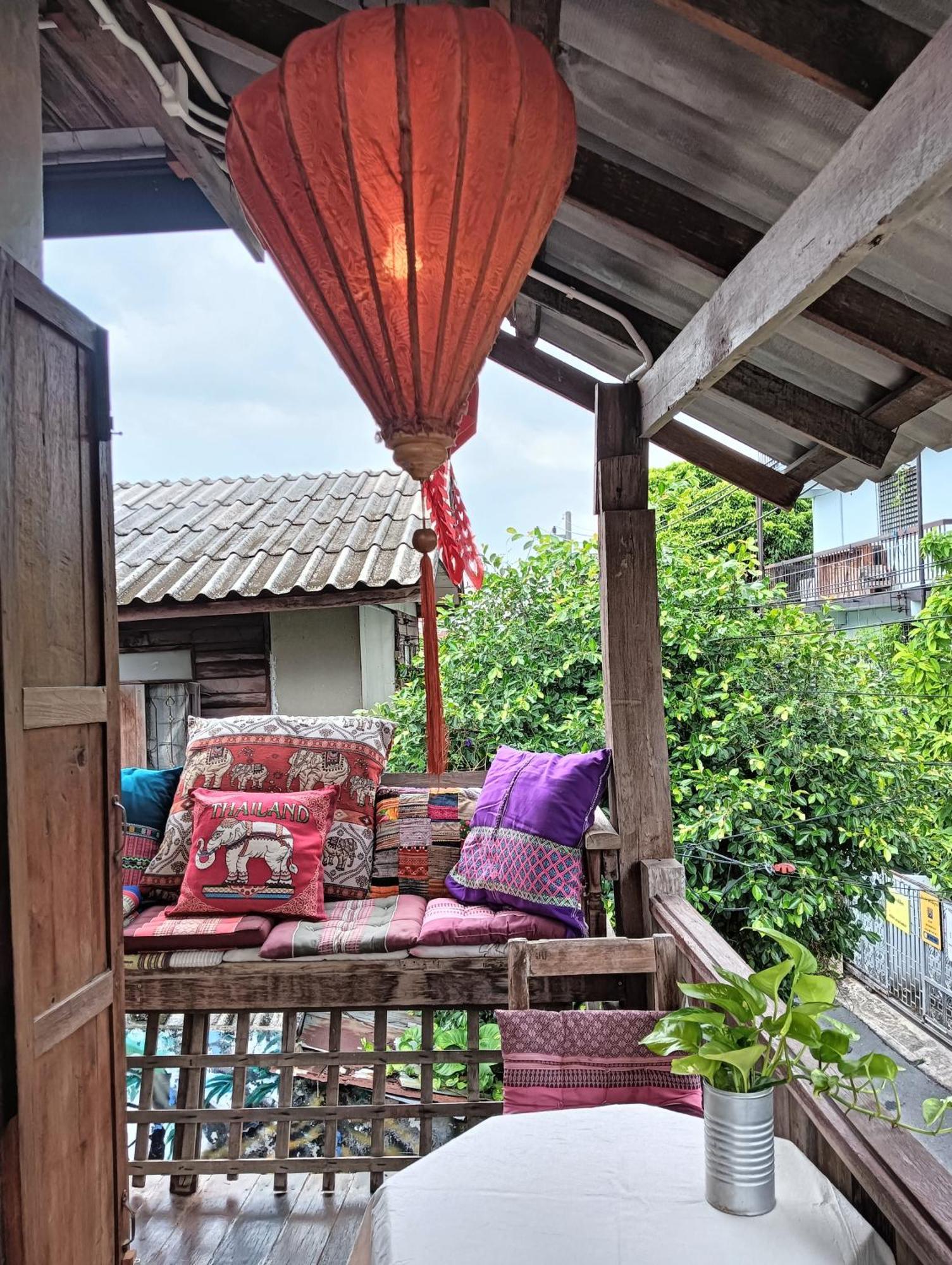 Huen Chiang Man Hostel (Adults Only) Chiang Mai Ngoại thất bức ảnh