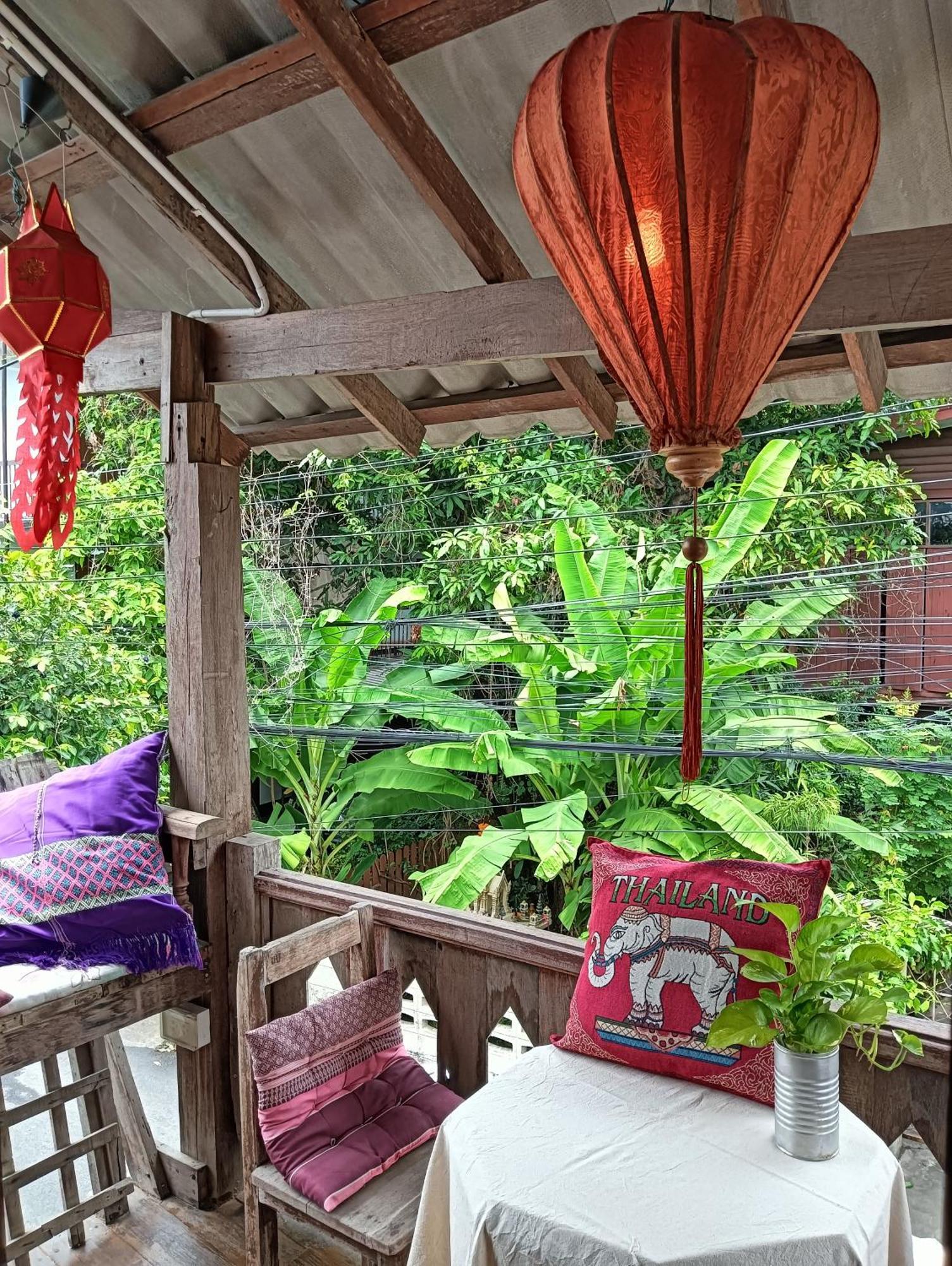 Huen Chiang Man Hostel (Adults Only) Chiang Mai Ngoại thất bức ảnh