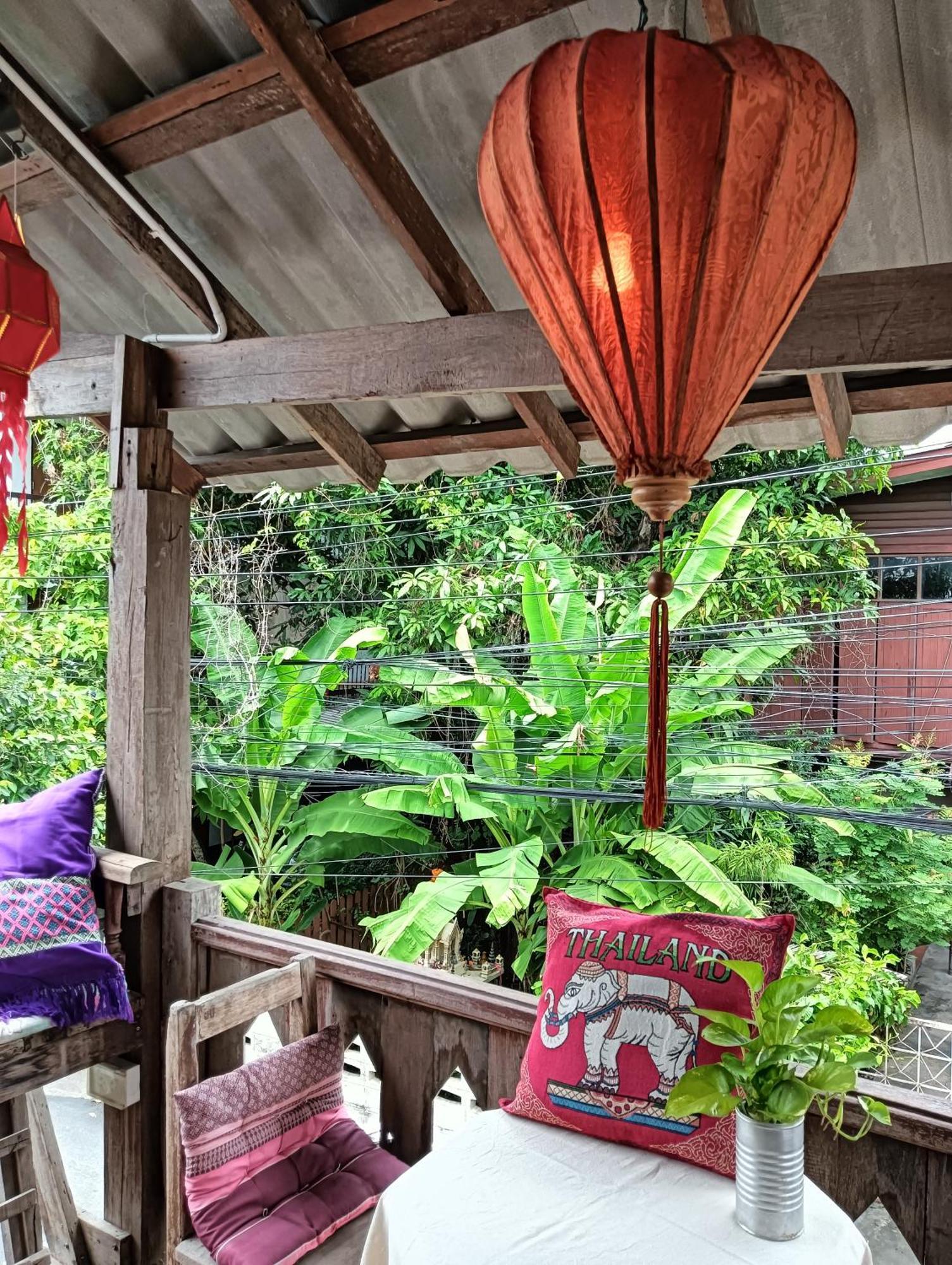 Huen Chiang Man Hostel (Adults Only) Chiang Mai Ngoại thất bức ảnh