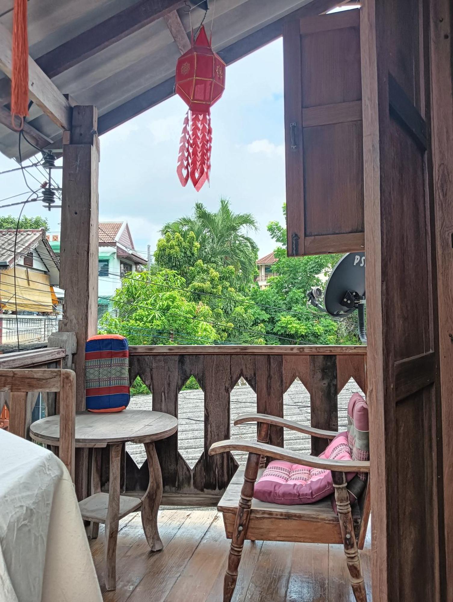 Huen Chiang Man Hostel (Adults Only) Chiang Mai Ngoại thất bức ảnh