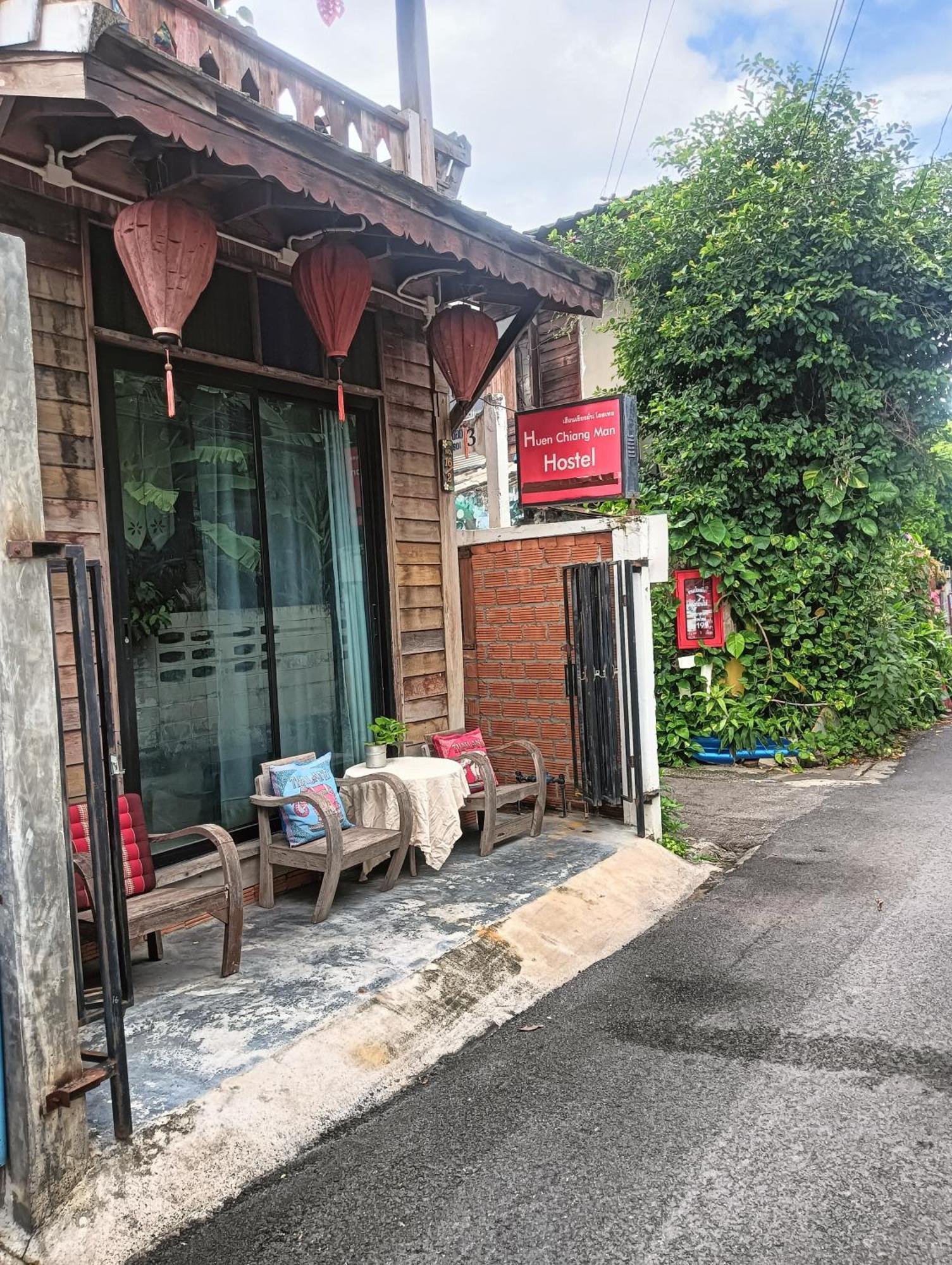 Huen Chiang Man Hostel (Adults Only) Chiang Mai Ngoại thất bức ảnh